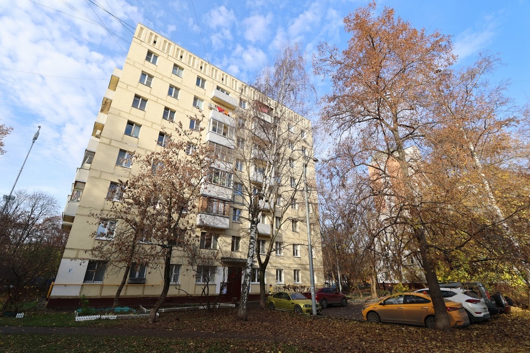 Фото №2 - Генерала Карбышева 22